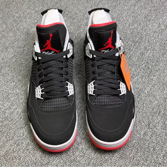 Air Jordan 4 Reimagined Bred - Picture 2 of 7